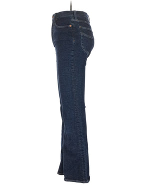 9 waist size - 25