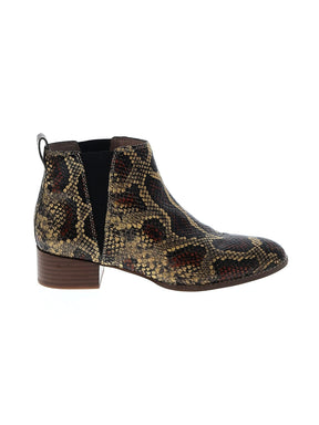 1 shoe size - 8 1/2