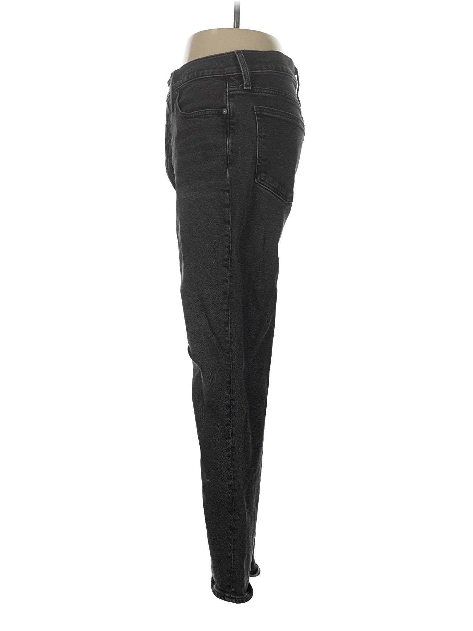 4 waist size - 28