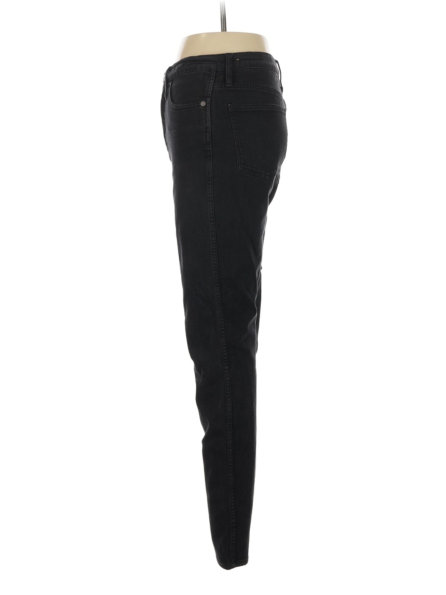 4 waist size - 28