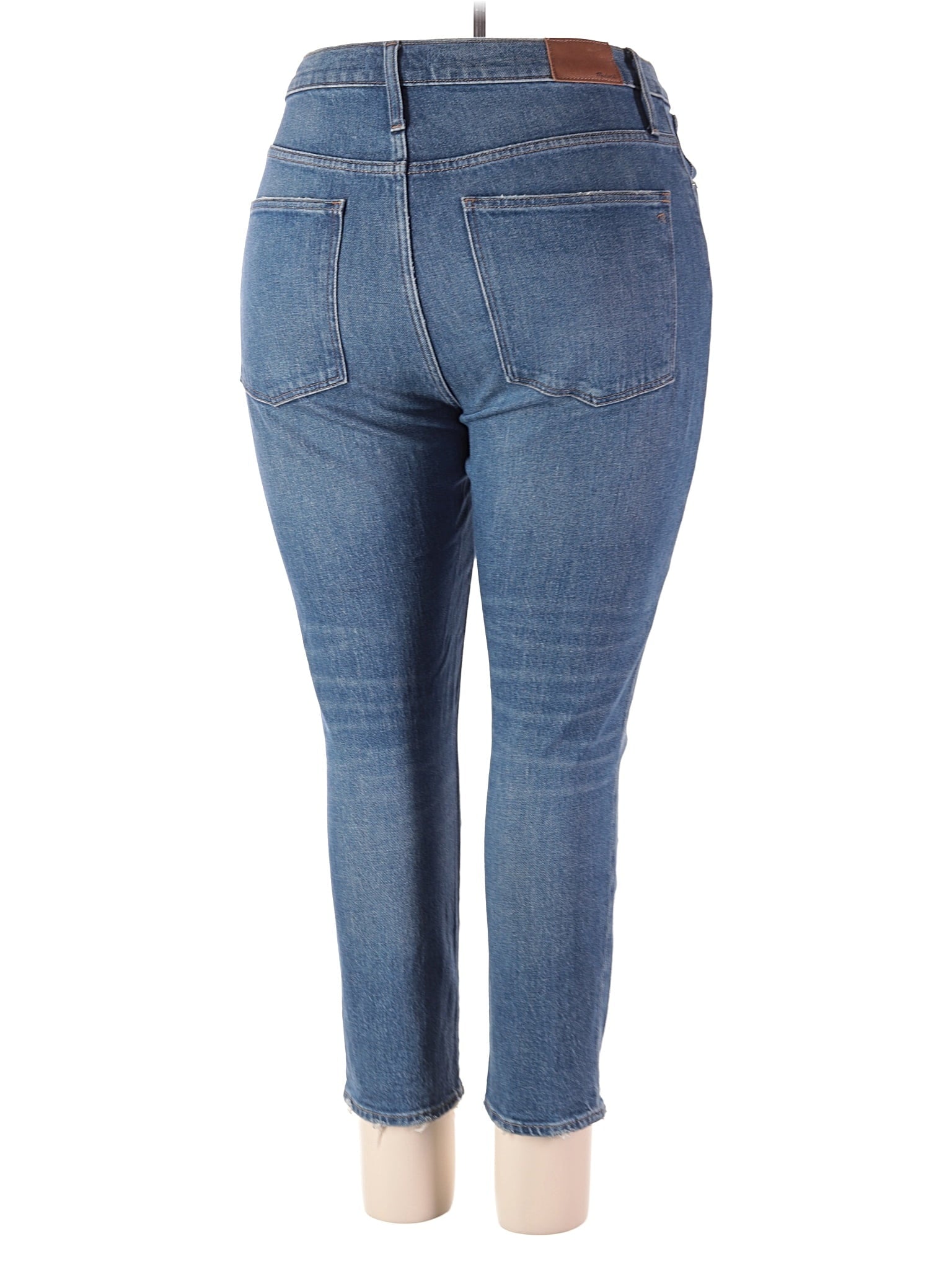 2 waist size - 32