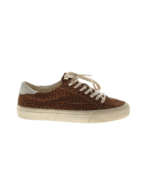 1 shoe size - 7