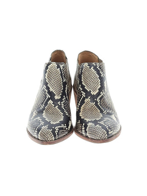 2 shoe size - 7 1/2