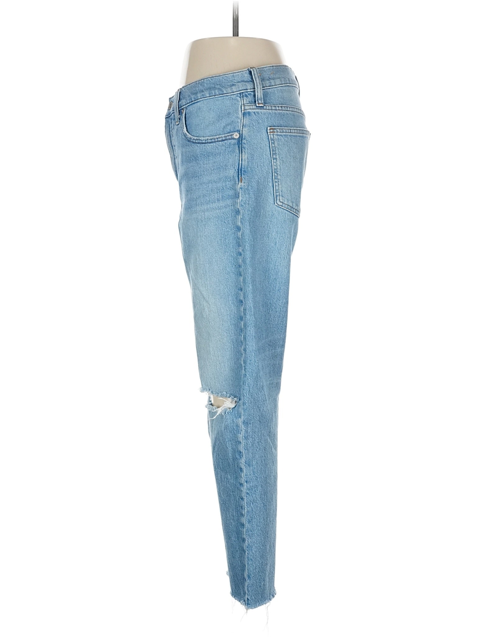4 waist size - 28