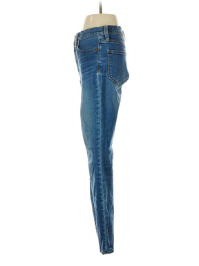 4 waist size - 27