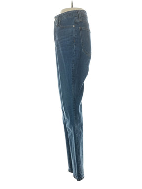 4 waist size - 23