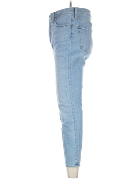 4 waist size - 28