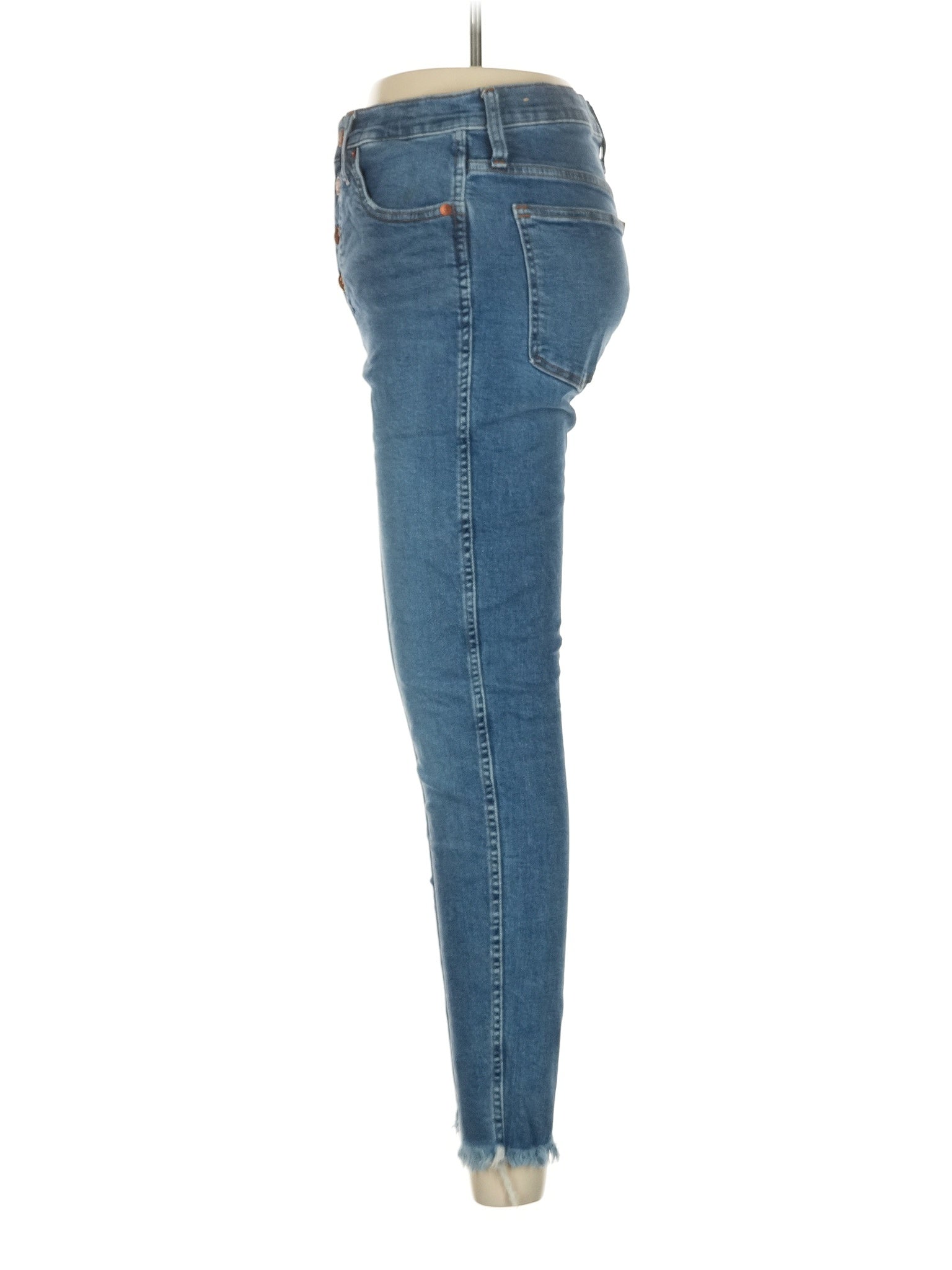 4 waist size - 28