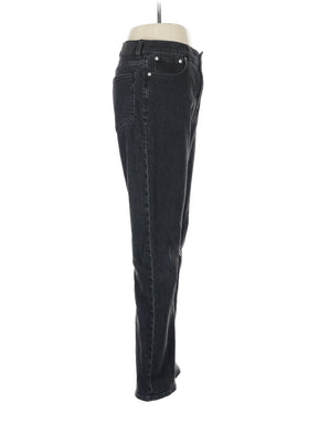 3 waist size - 28