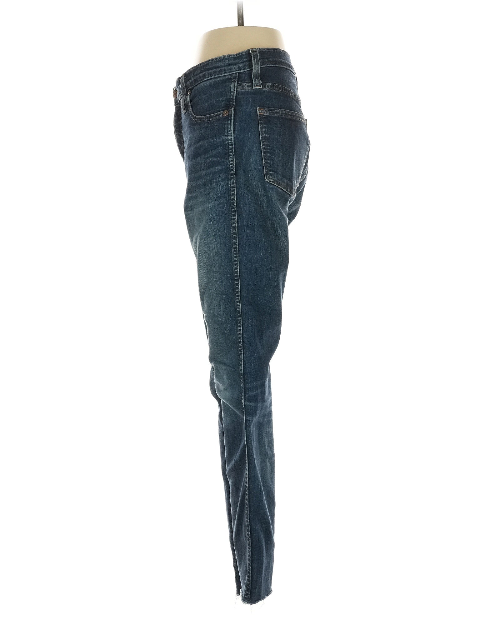 4 waist size - 28