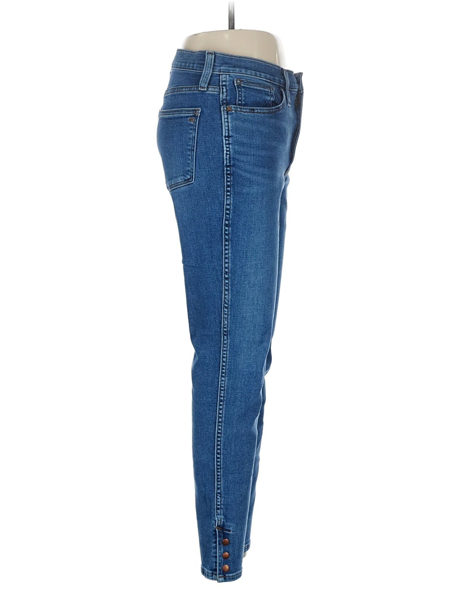 3 waist size - 28