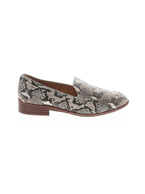 1 shoe size - 7