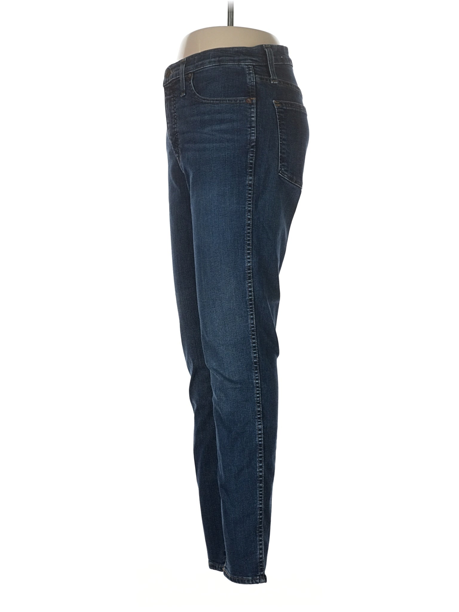 4 waist size - 28