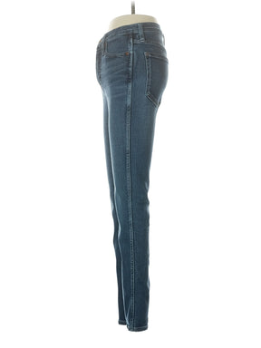 4 waist size - 23