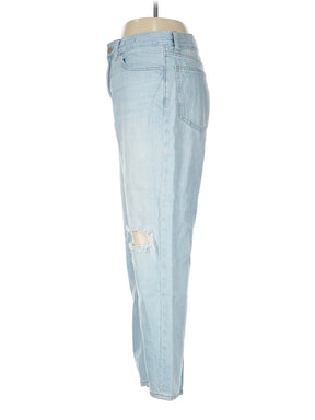 10 waist size - 28