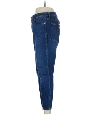 4 waist size - 28