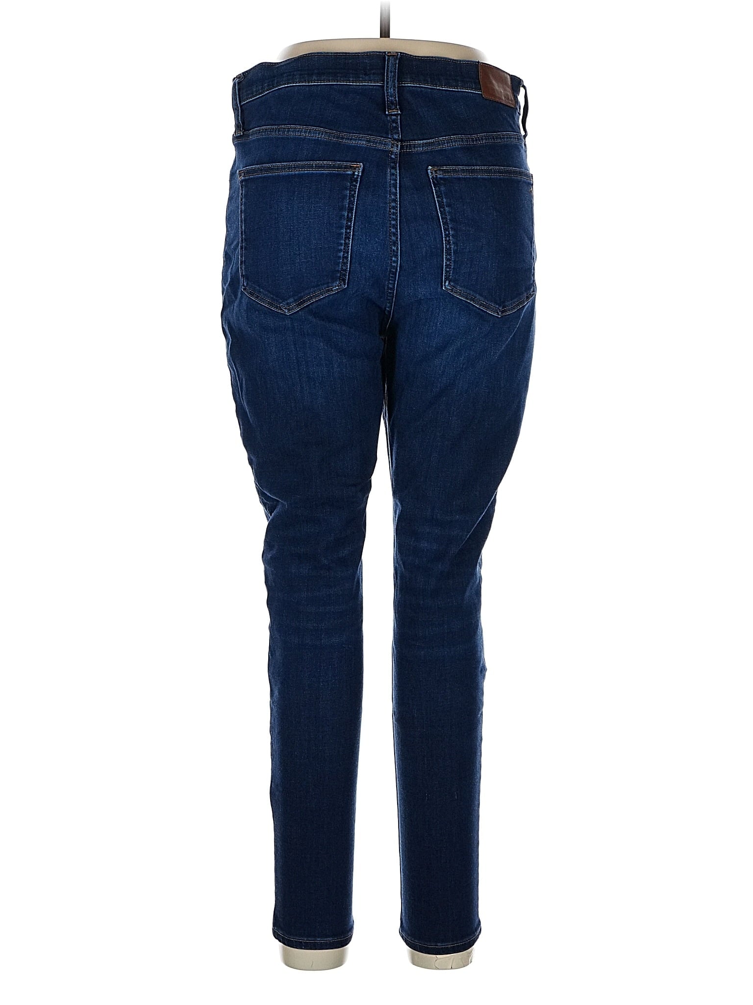 2 waist size - 32
