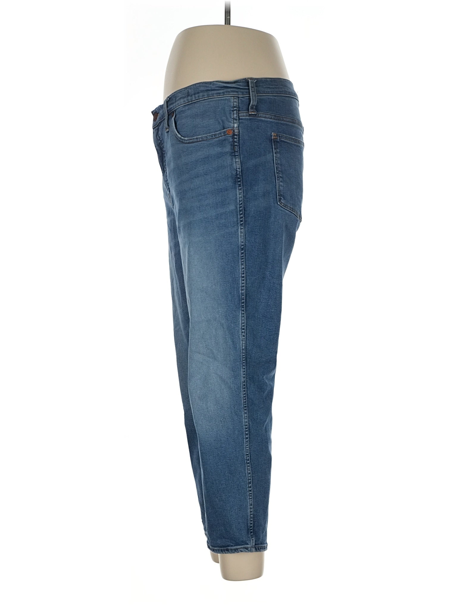 4 waist size - 32 P