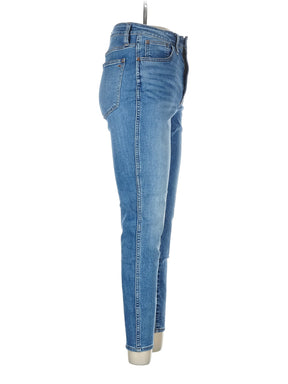 3 waist size - 28