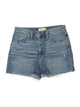 1 waist size - 28