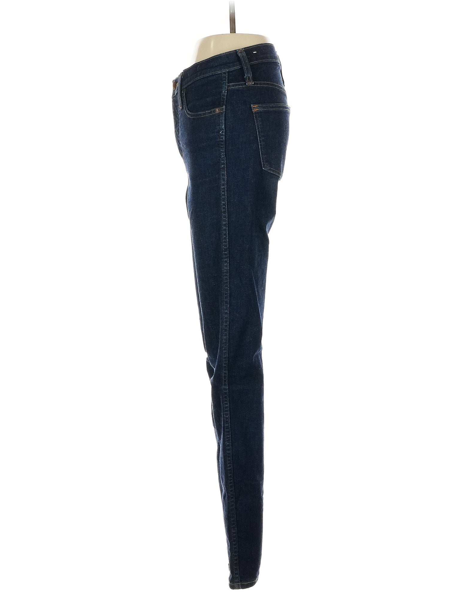 4 waist size - 25