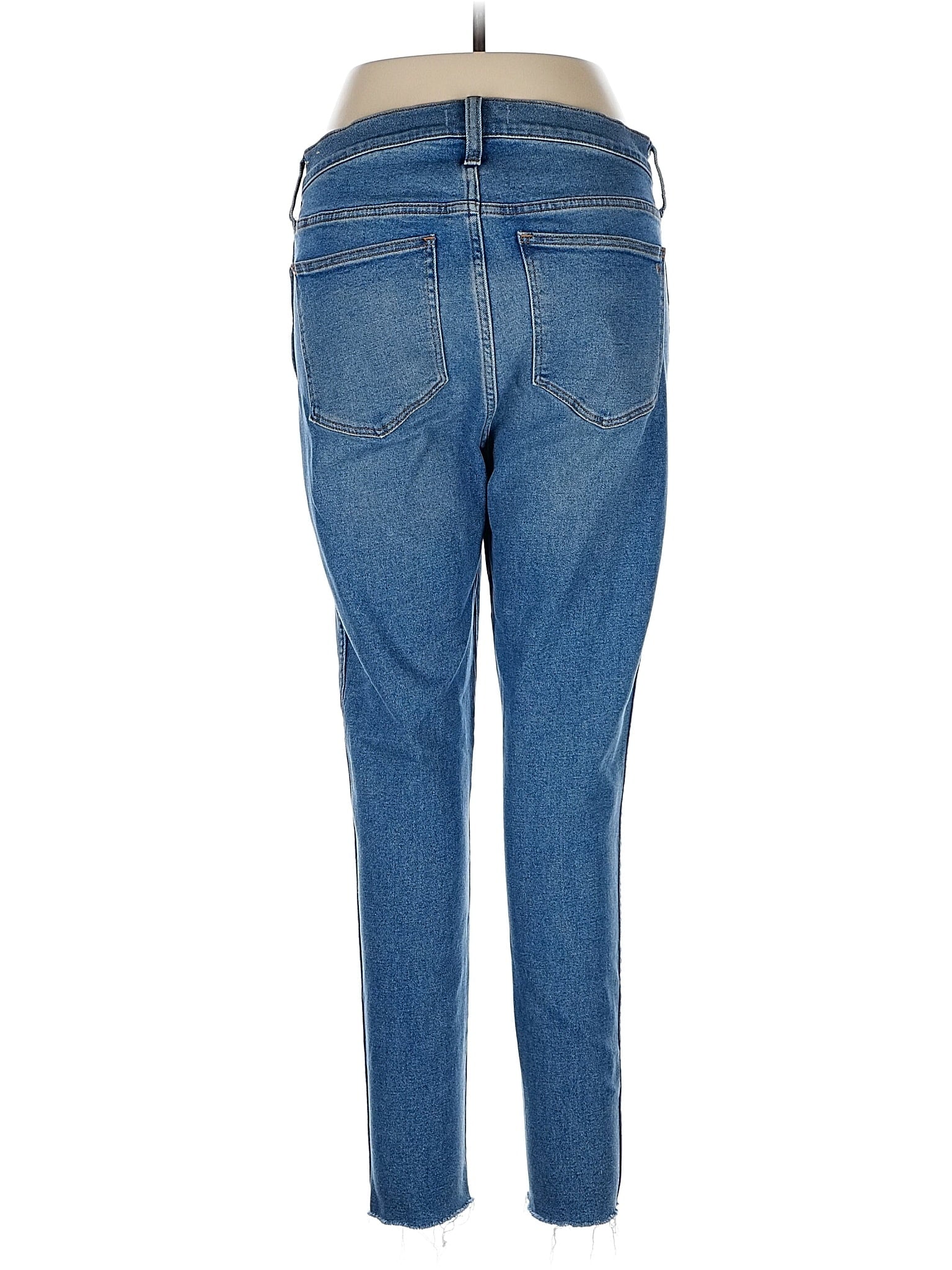 2 waist size - 32