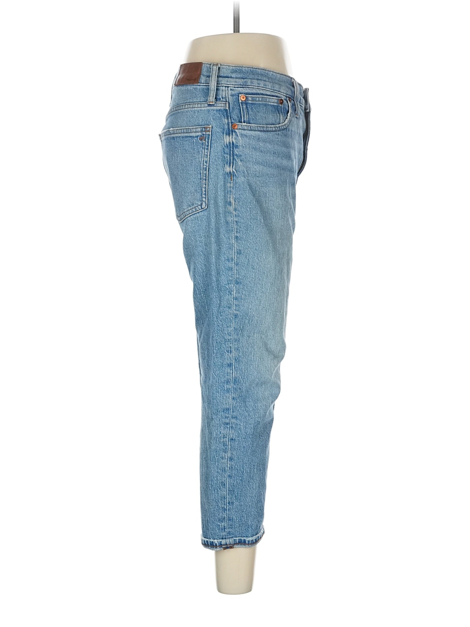 3 waist size - 28 P