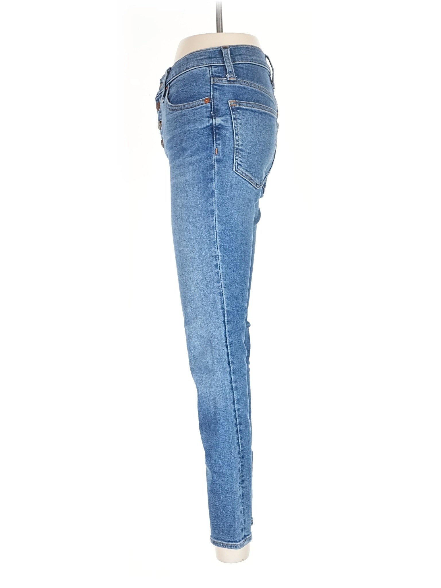 4 waist size - 23