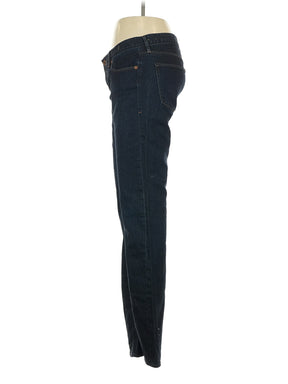 4 waist size - 28