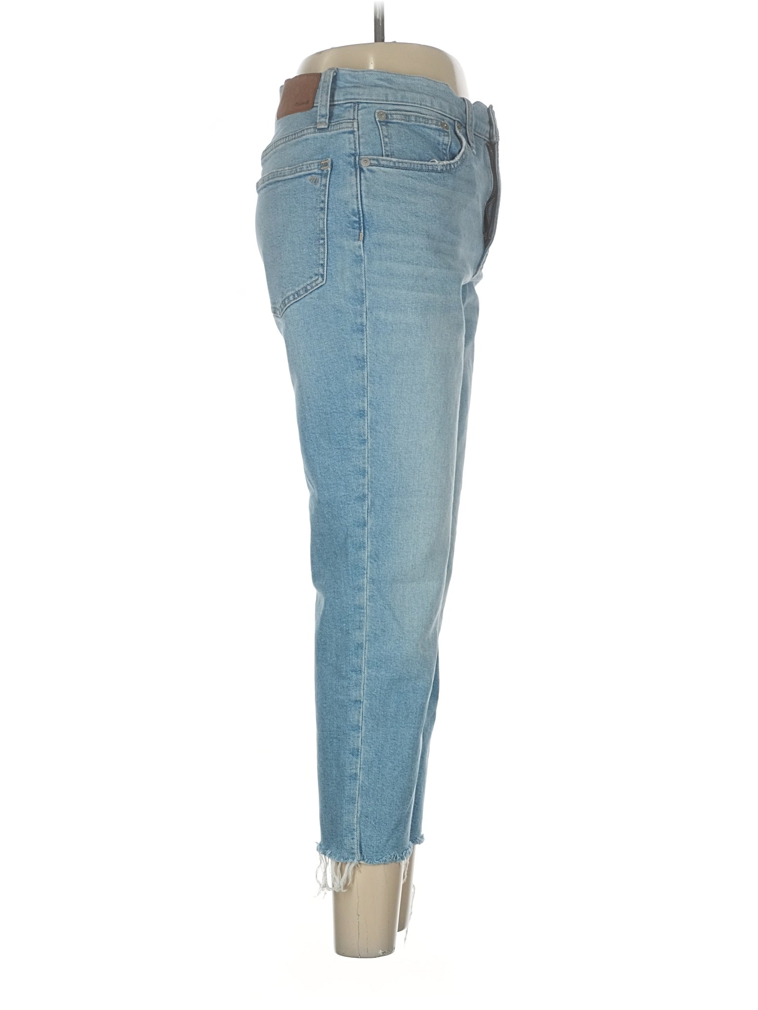 3 waist size - 28 P