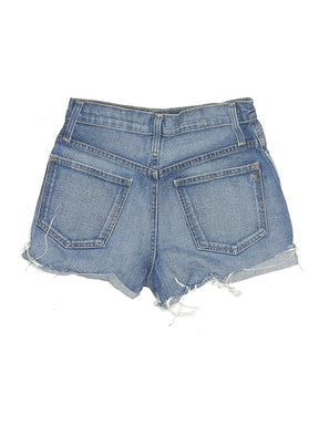 2 waist size - 24