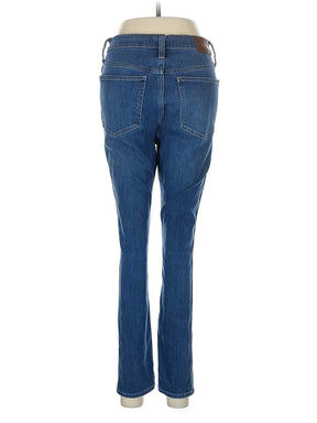 2 waist size - 28