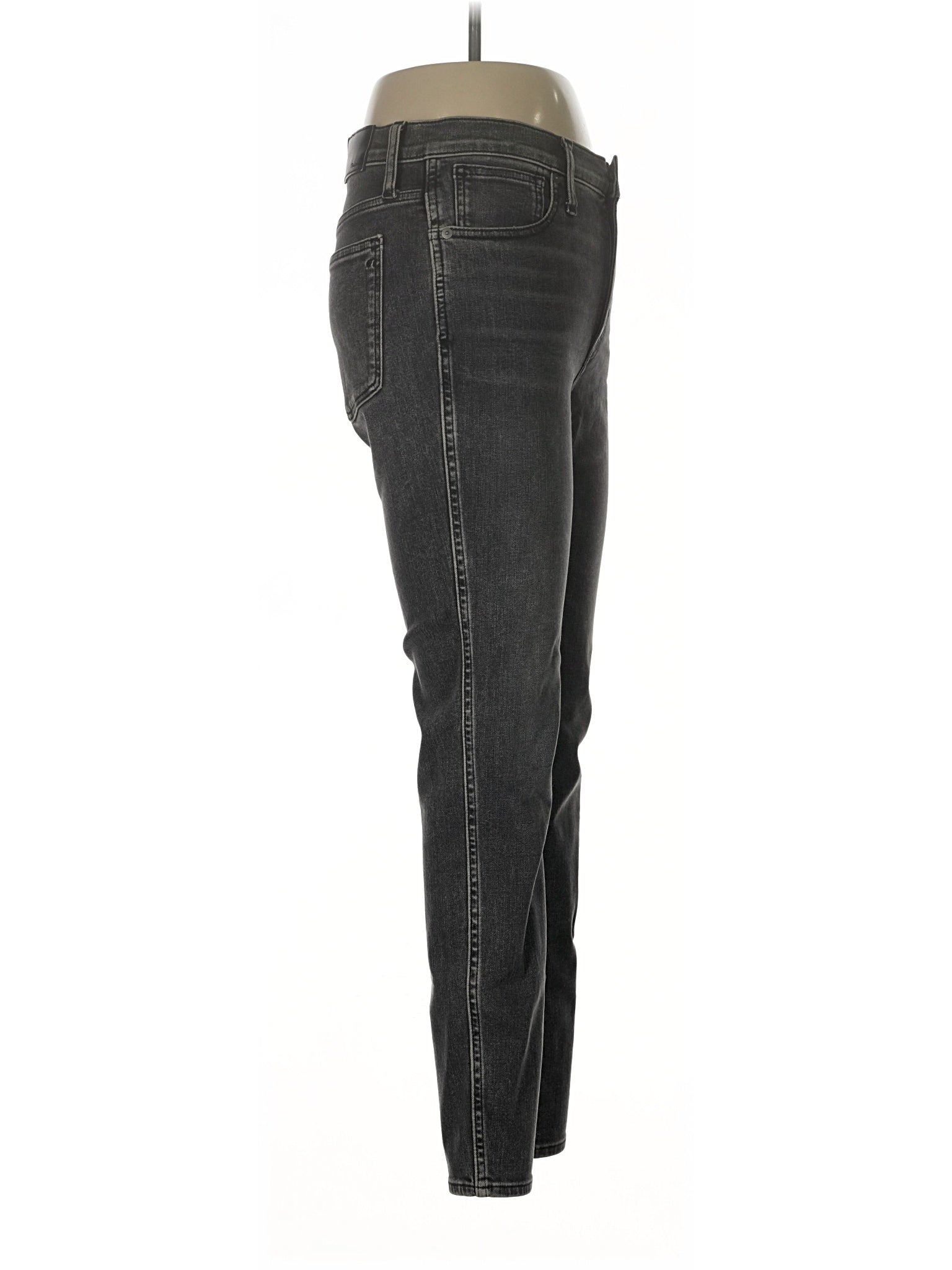 3 waist size - 28