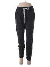1 waist size - 28