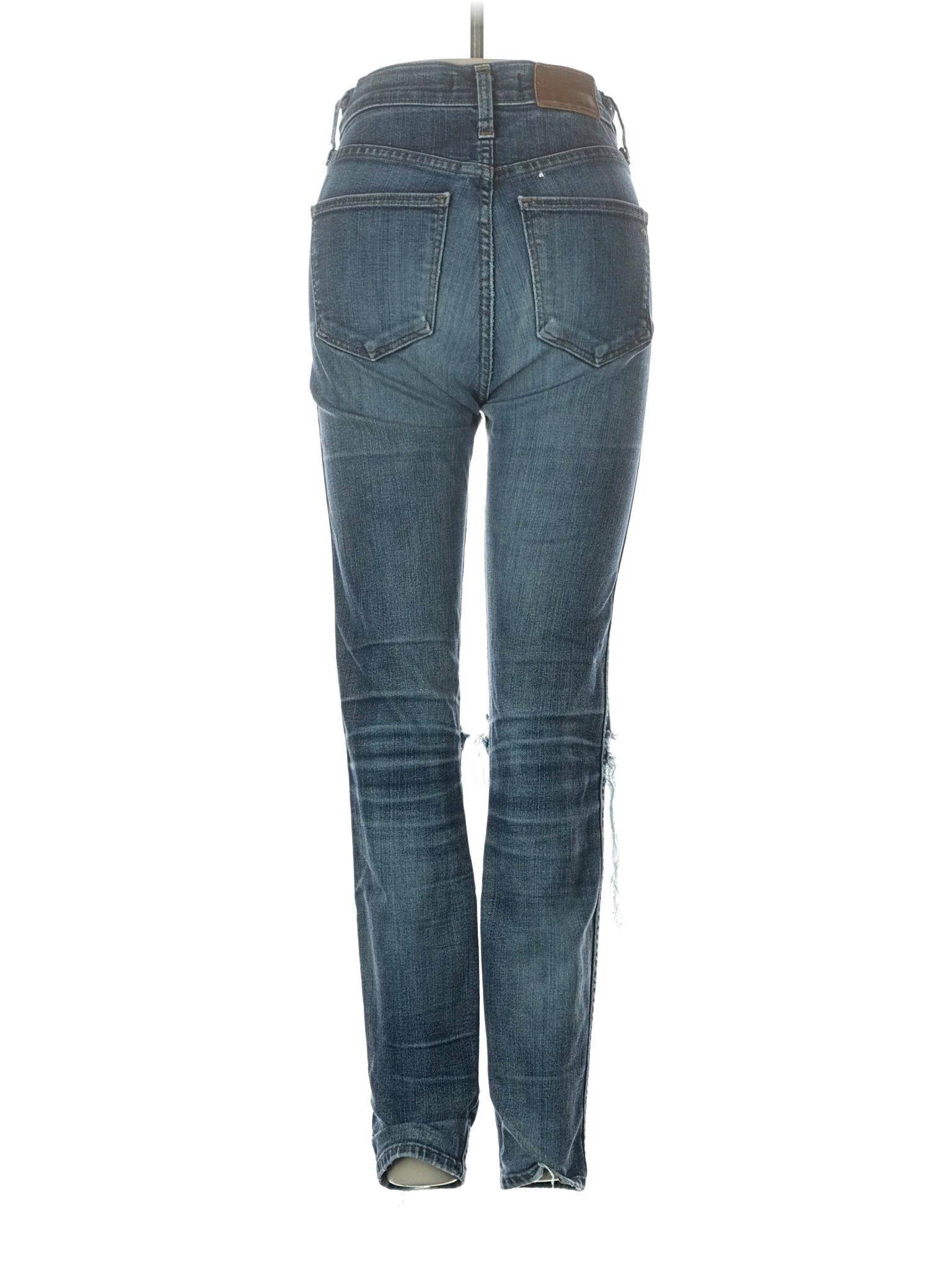 2 waist size - 24