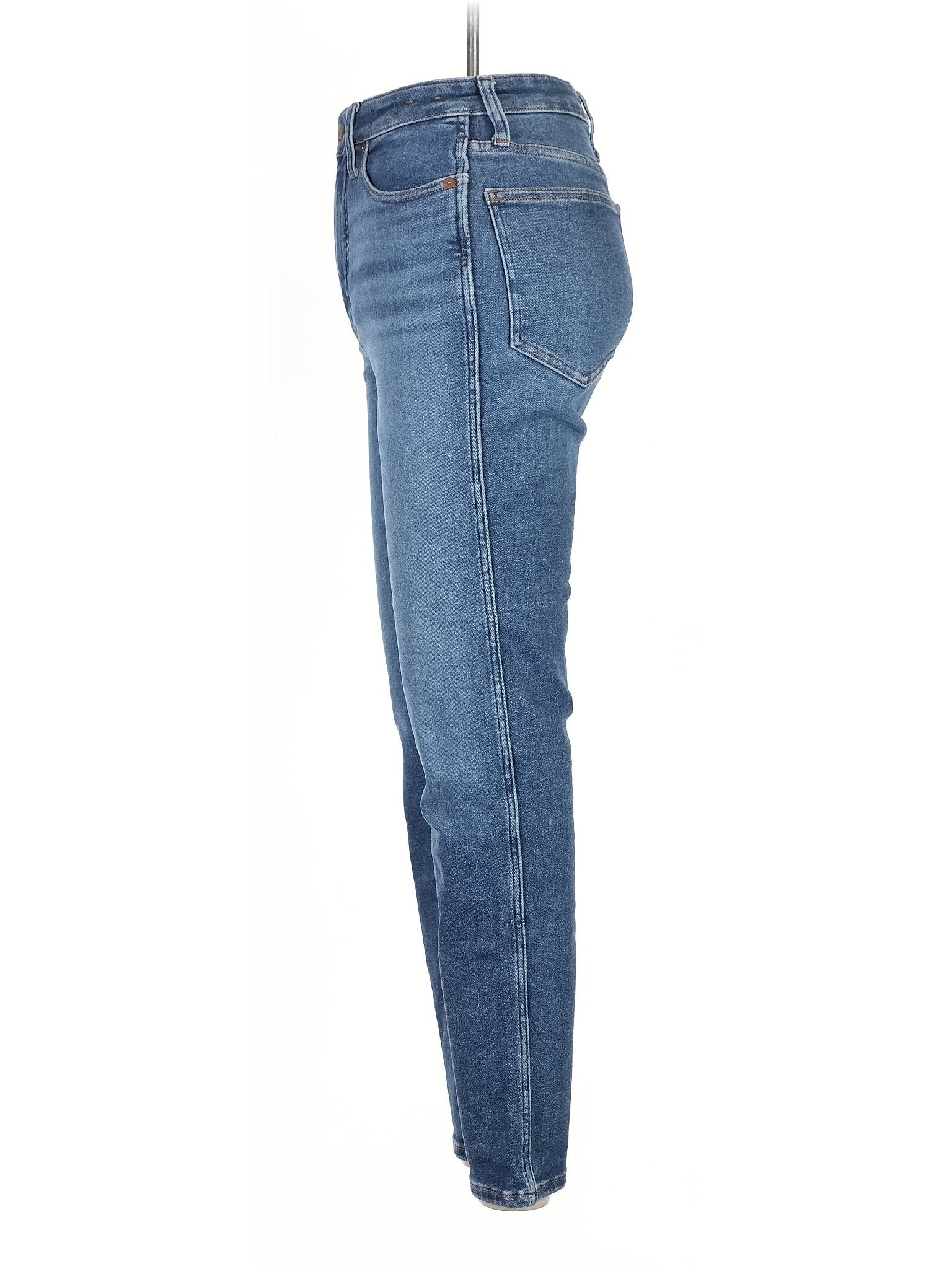 4 waist size - 27