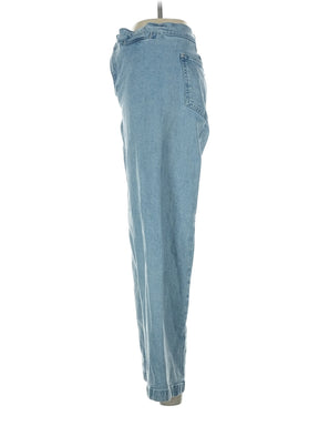 4 waist size - 25