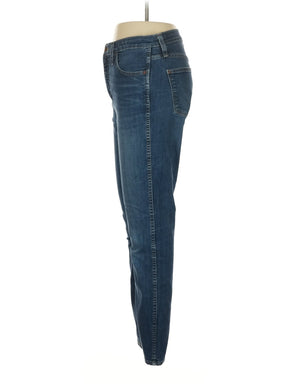 4 waist size - 28