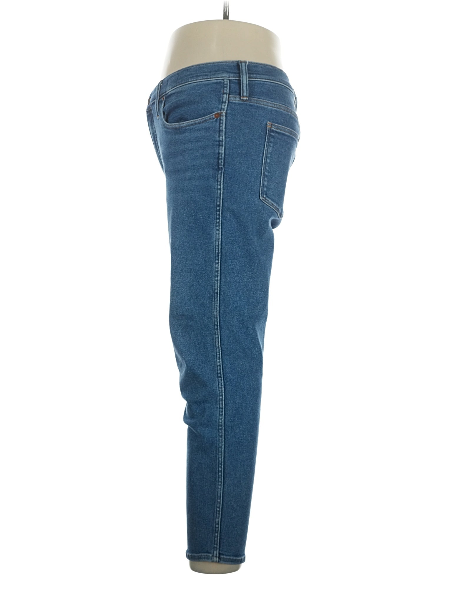 4 waist size - 32