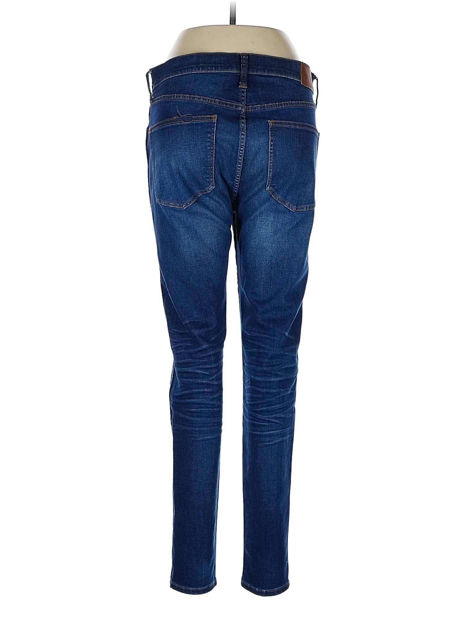 2 waist size - 32