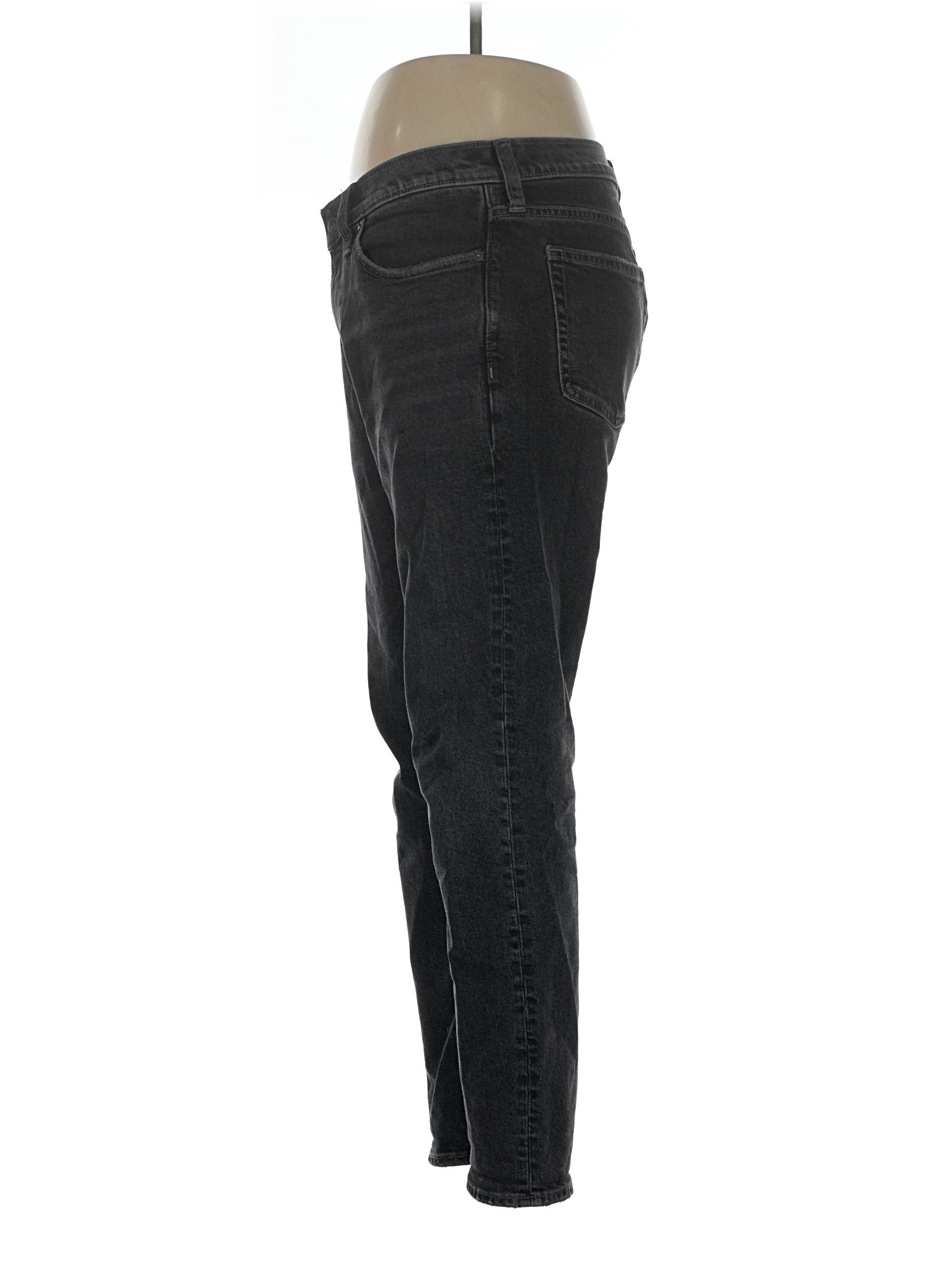 4 waist size - 32