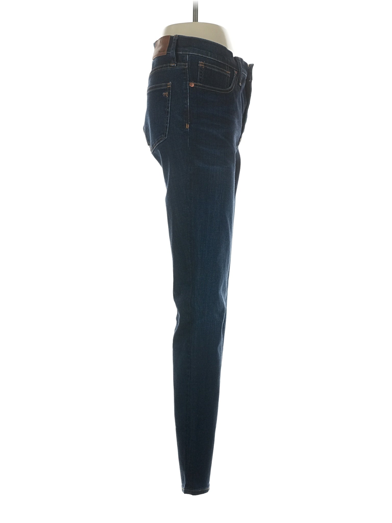 10 waist size - 27