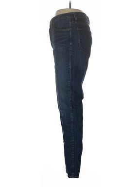4 waist size - 28