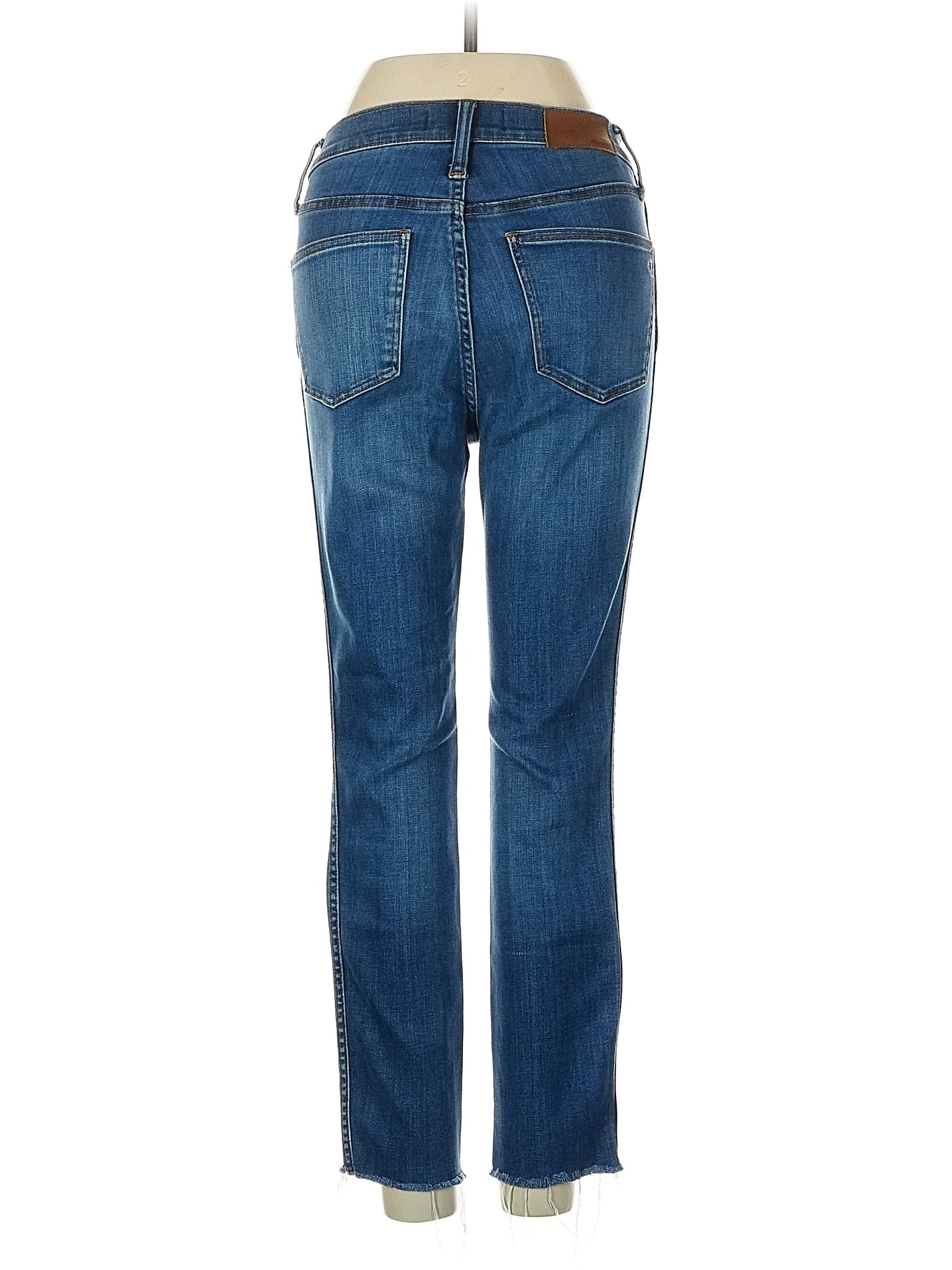 2 waist size - 25
