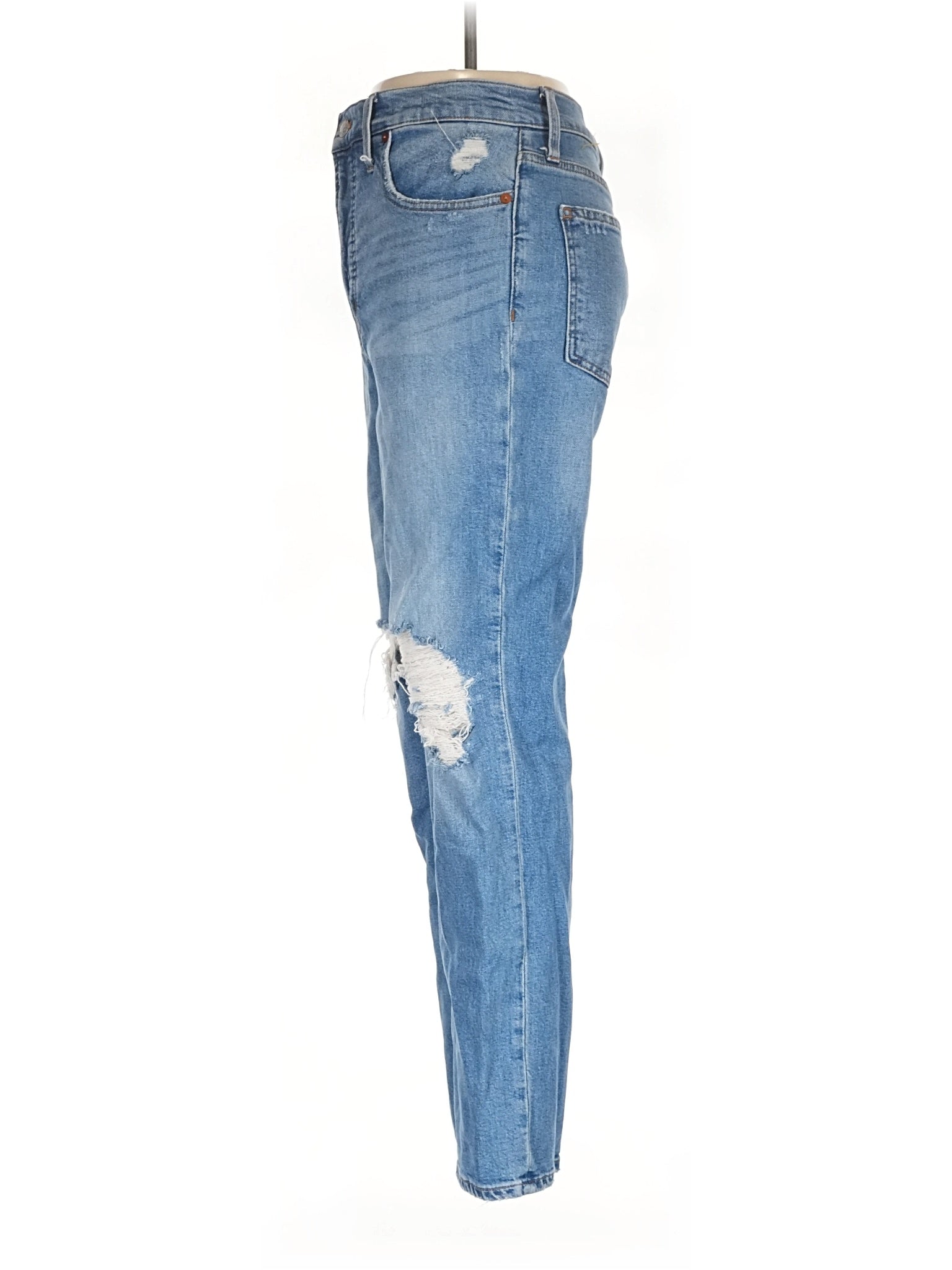 4 waist size - 28
