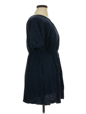3 size - 1X (Estimated) W