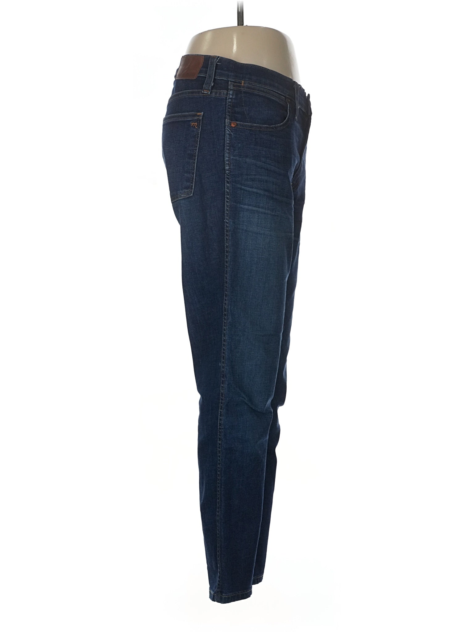 3 waist size - 28