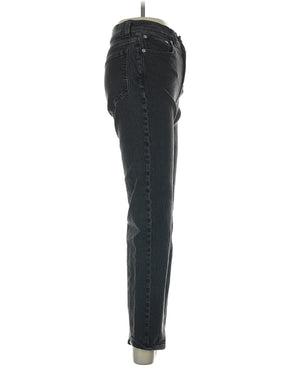 3 waist size - 23 P