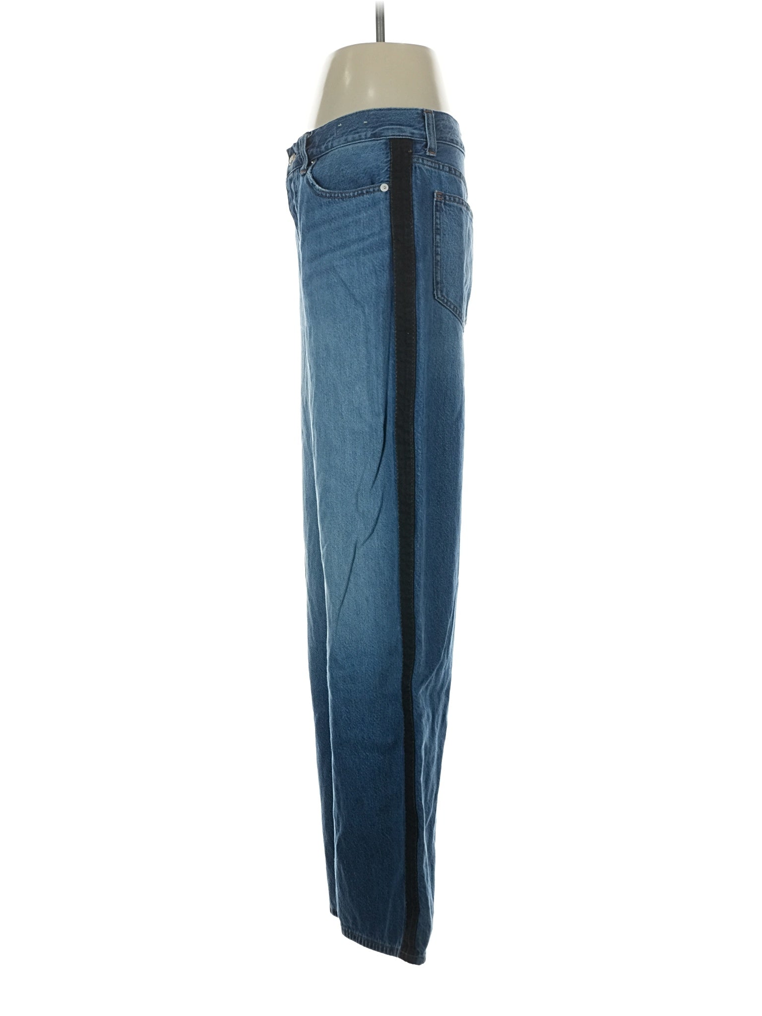 4 waist size - 25