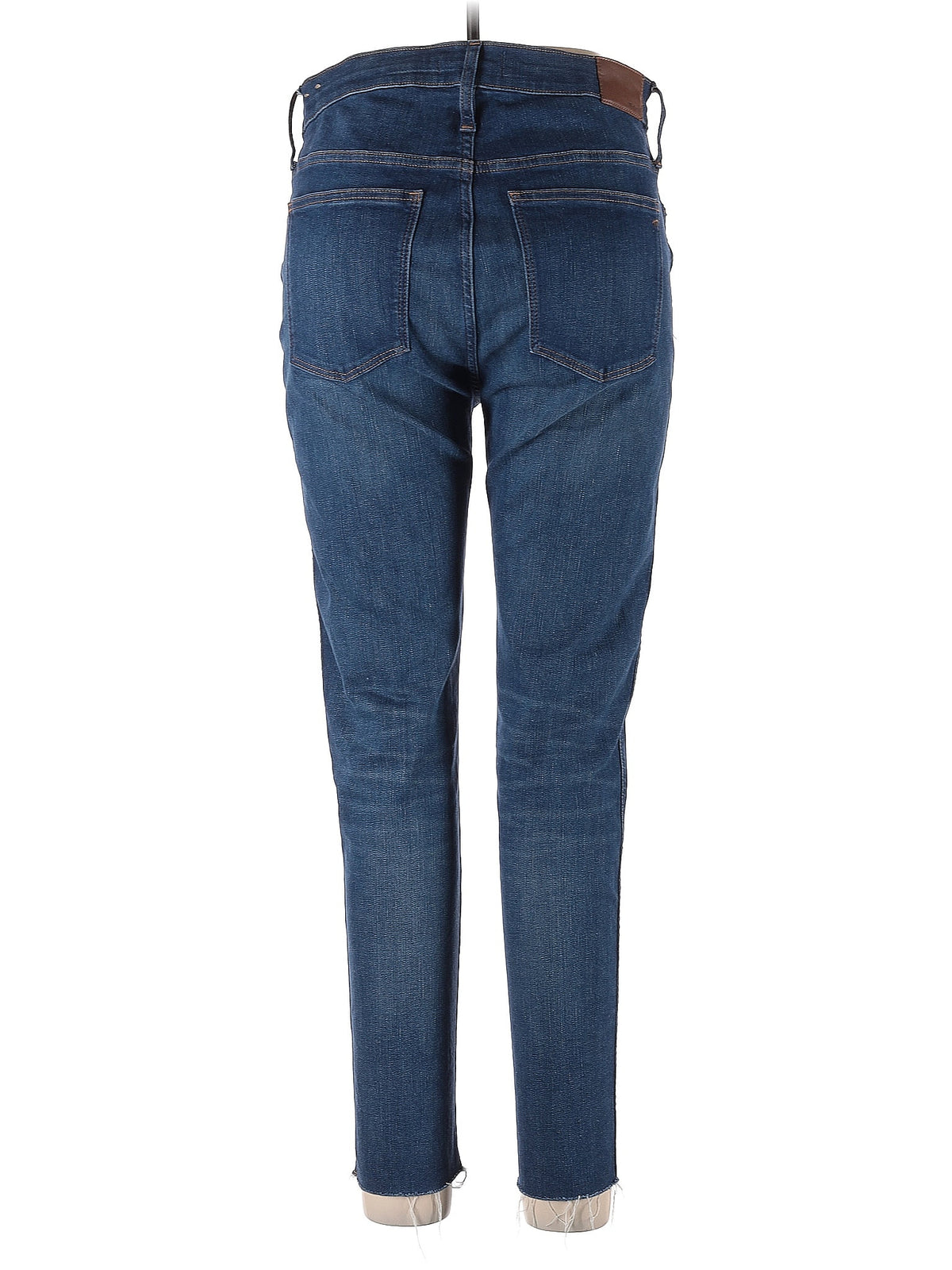 2 waist size - 32